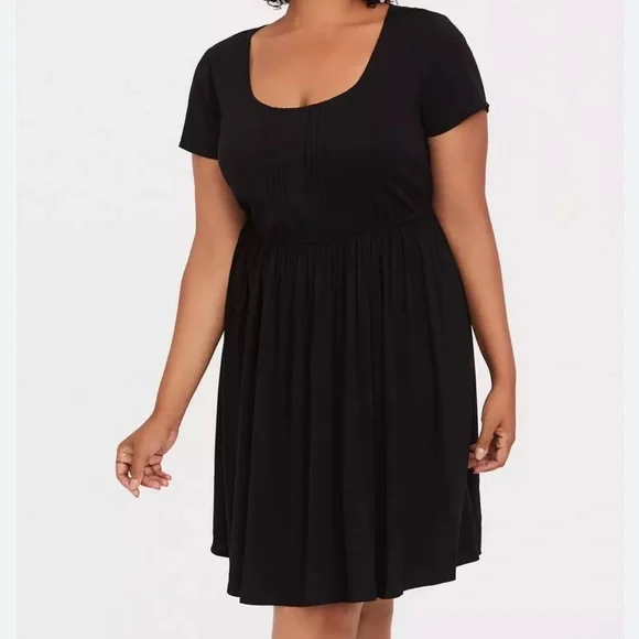 Torrid Mini Chalis Skater dress size 3 or 20/22 - Picture 4 of 9